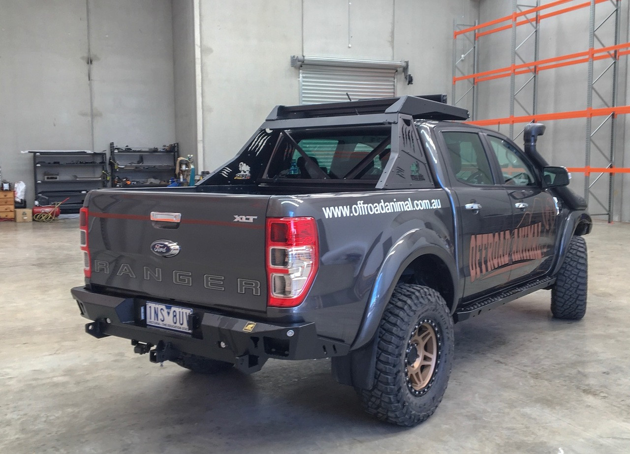 Sports bar and roof rack fitted