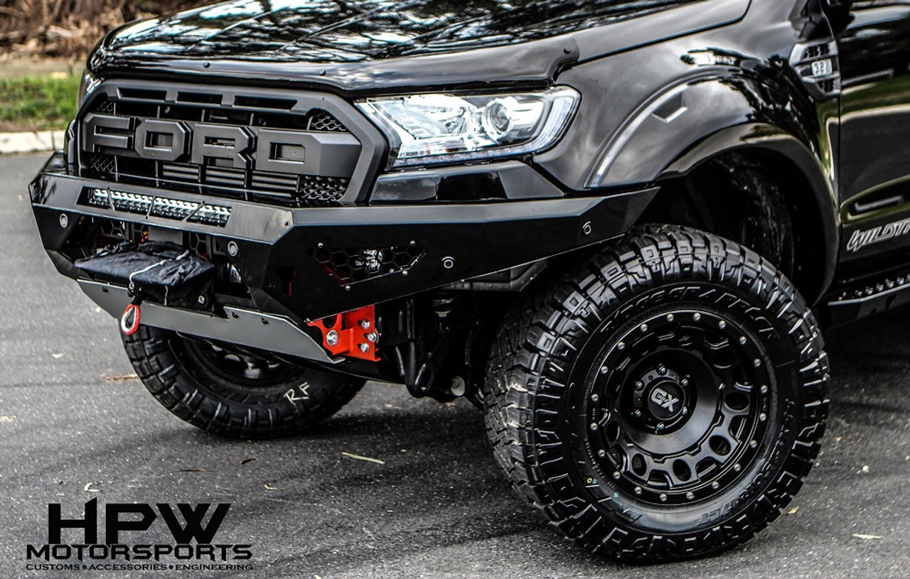 Offroad Animal Predator bull bar fitted with no top hoop