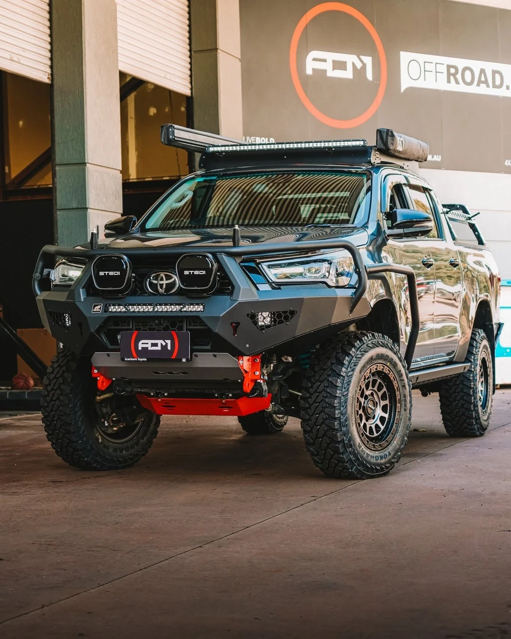 Offroad Animal Toro bull bar Hilux My21