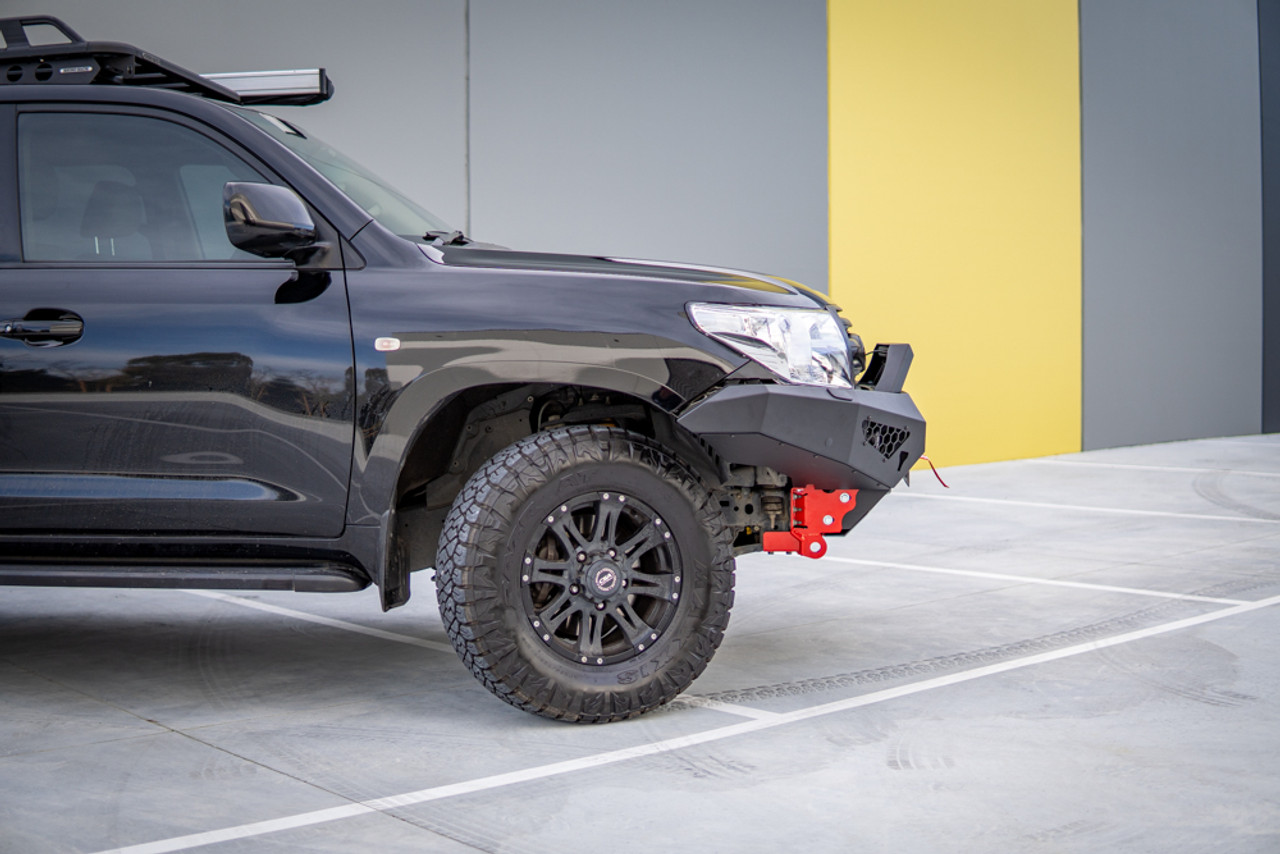 LC200 Pre update Predator bar