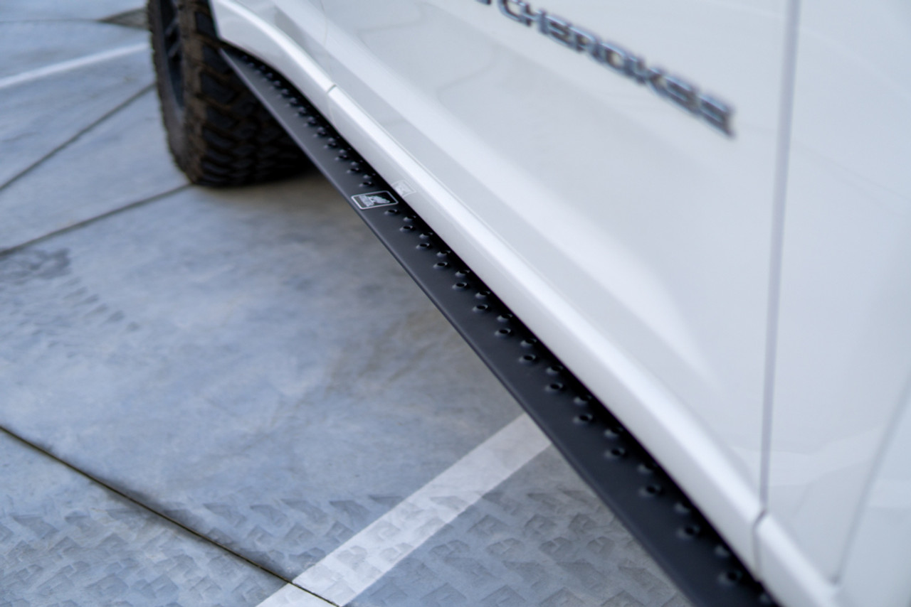 WL Grand Cherokee Rock Sliders