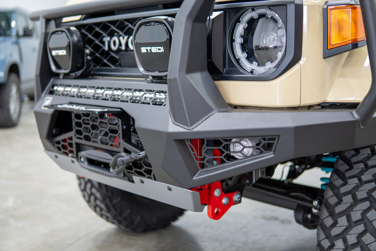 Toro bull bar to suit 70 series land cruiser face lift