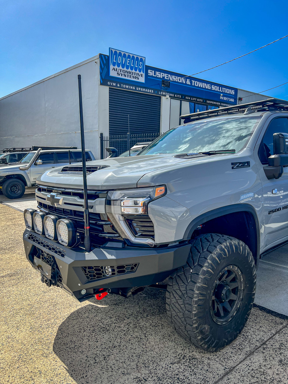 Predator bar for Chevrolet Silverado 2500 MY24, 2024 on