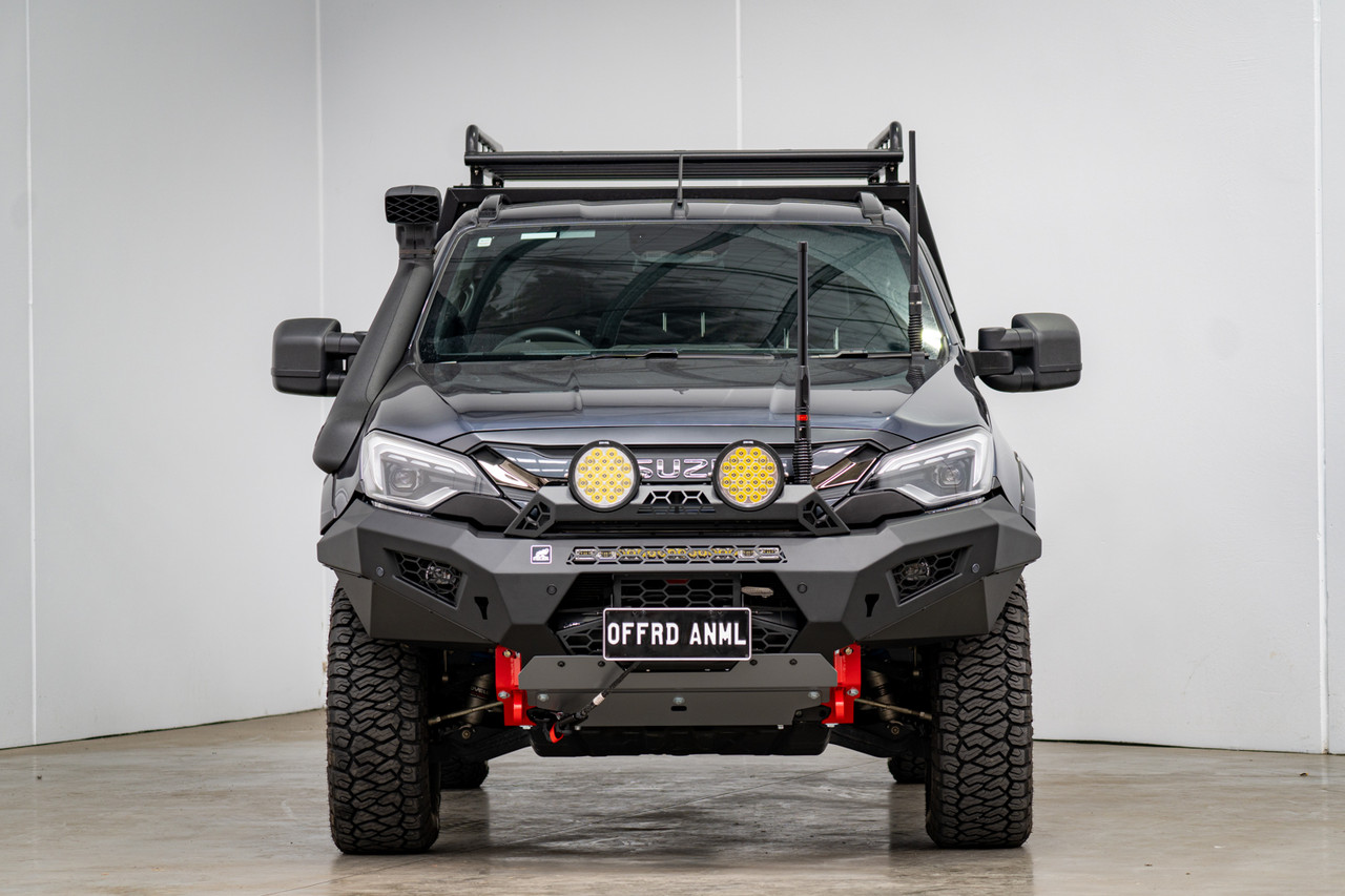 Isuzu Dmax Predator bar