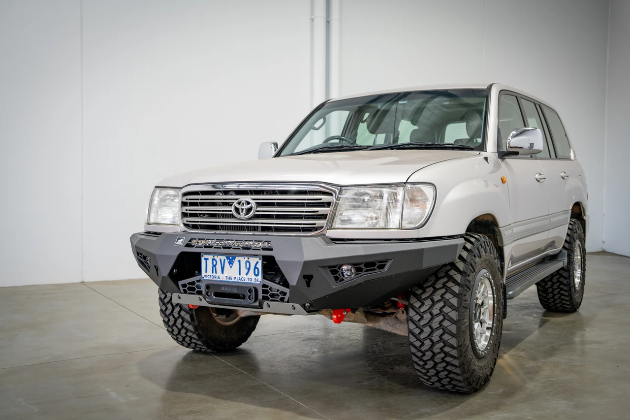 Predator bull bar to suit, Landcruiser 100 series 1998-2007