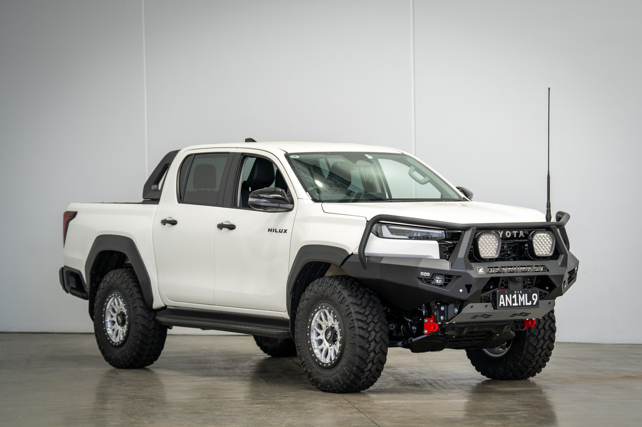 Toro Bull bar, Suitable for Toyota Hilux N90, 2026 on