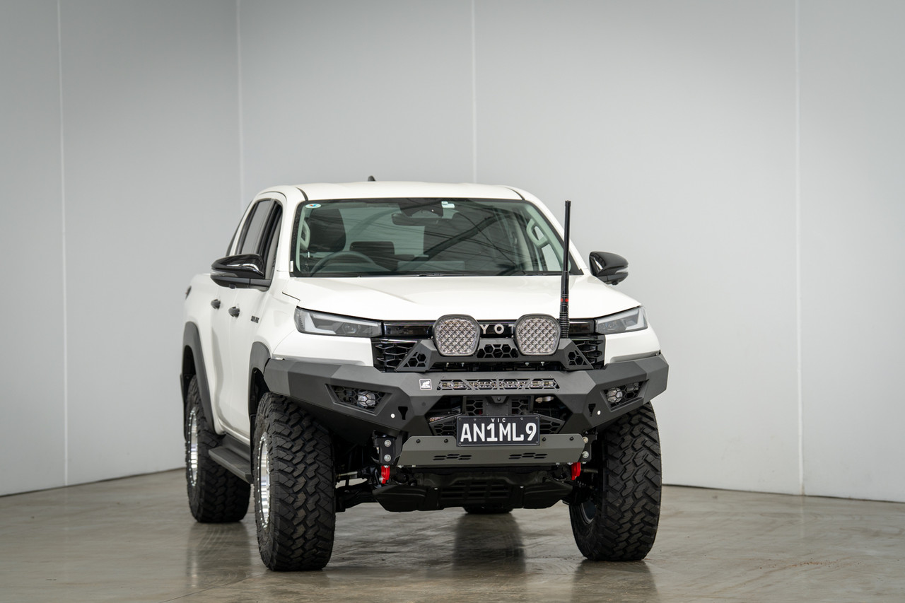 Predator Bull bar, Suitable for Toyota Hilux N90, 2026 on
