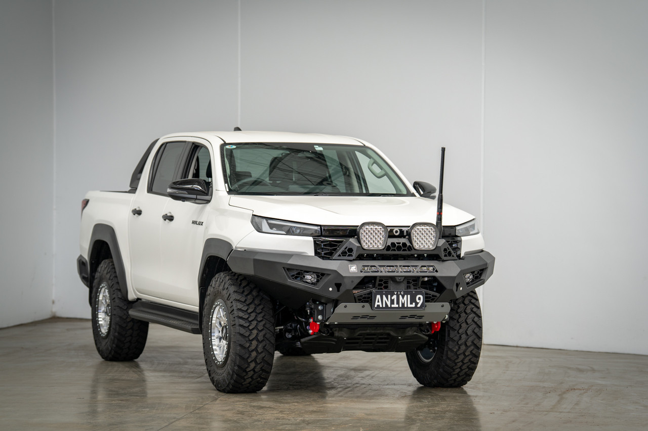 Predator Bull bar, Suitable for Toyota Hilux N90, 2026 on