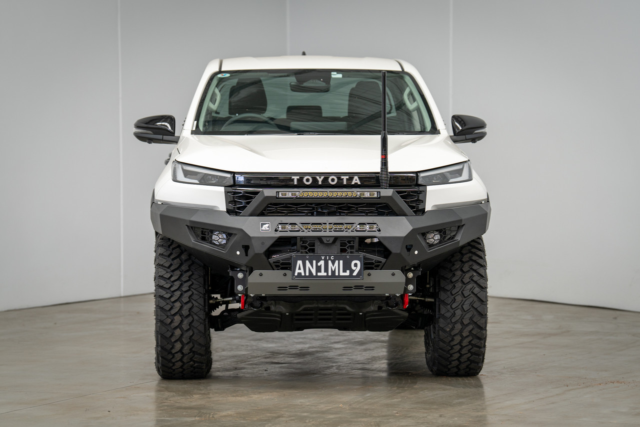 Predator Bull bar, Suitable for Toyota Hilux N90, 2026 on