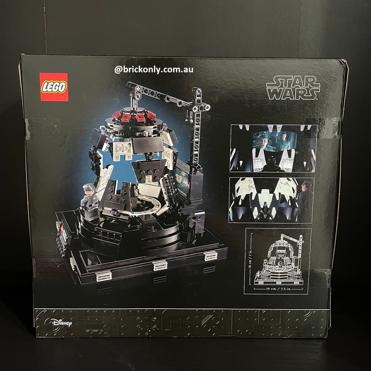 75296 - Darth Vader™ Meditation Chamber