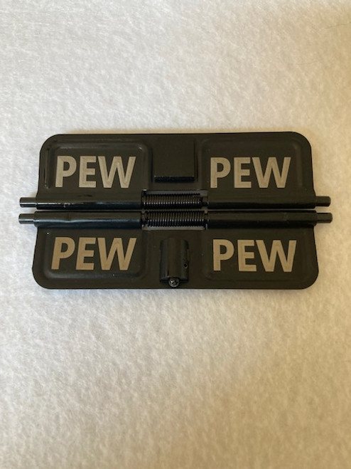 PEW PEW  AR 15 DUST DOOR  PEW PEW  AR 15 DUST DOOR