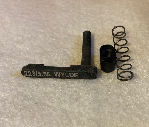AR 15  MAGAZINE CATCH KIT 223/556 WYLDE
