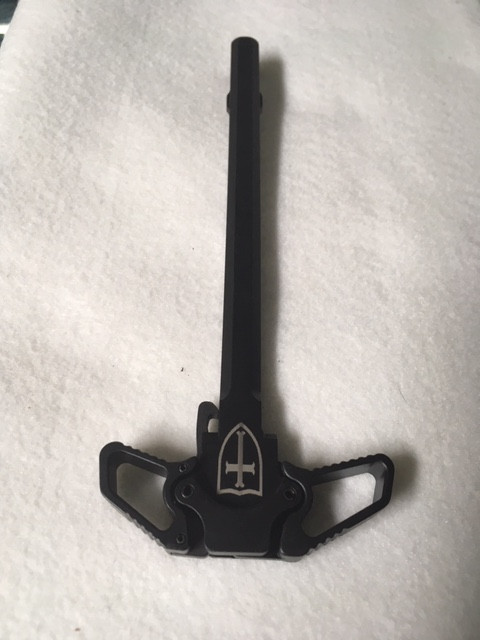 CRUSADER SHIELD  AR-15 DUAL AMBIDEXTROUS CHARGING HANDLE