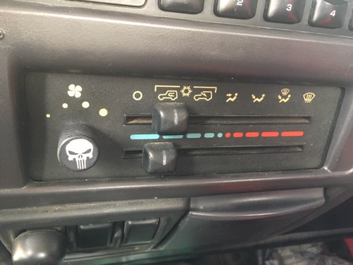 AC/HEATER FAN KNOB JEEP WRANGLER 1997-2006 TJ PUNISHER