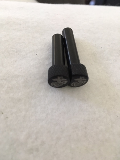 USMC  LOGO  EXTEND TAKEDOWN PINS  AR 15