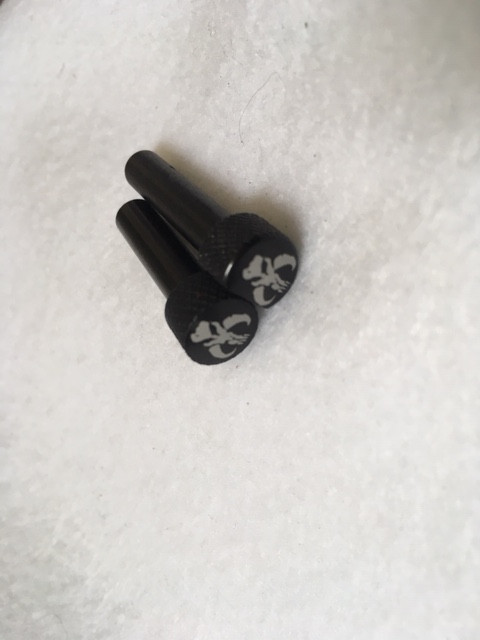 STAR WARS  LOGO  EXTEND TAKEDOWN PINS  AR 15