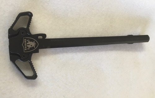 RAIDERS  AMBI LATCH CHARGING HANDLE AR 15 RAIDERS  AMBI LATCH CHARGING HANDLE AR 15