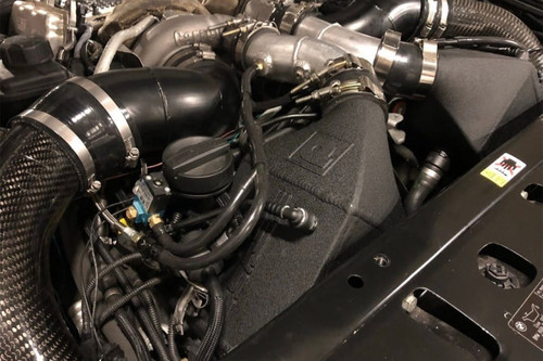 CSF 12-16 BMW M5 (F10) / 12-18 BMW M6 (F06/F12/F13) Twin Charge-Air-Cooler Set - Crinkle Black - 8109 Photo - Mounted