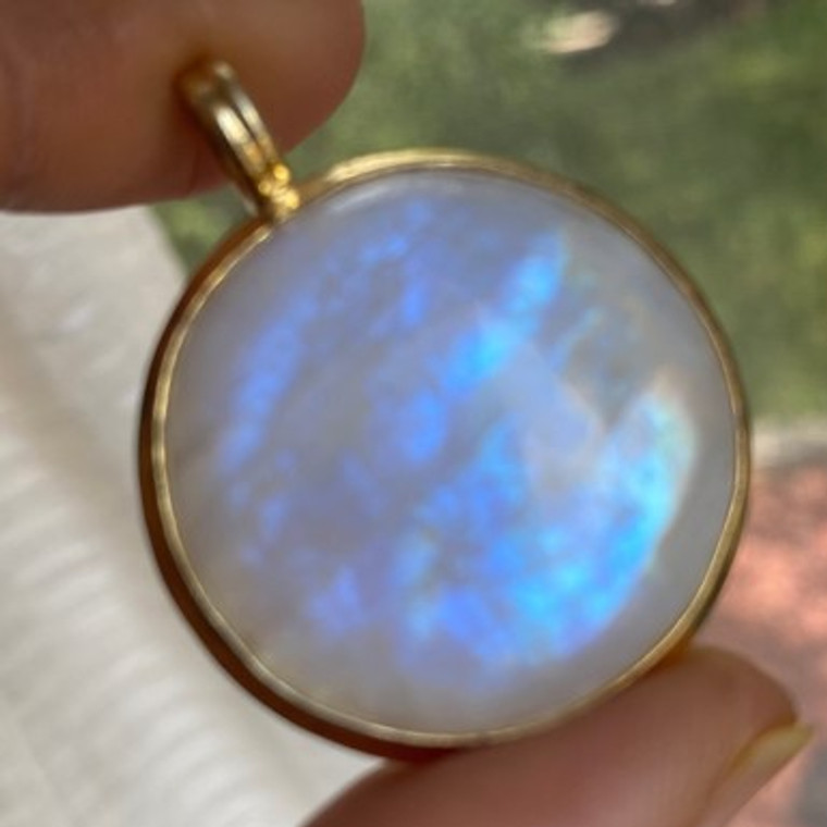 shop-Gold Moonstone Necklace- Round Silver Pendant-18k vermeil gold moonstone- sterling silver gold plated moonstone pendant