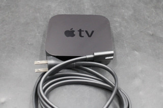 Apple TV A1469 3rd Generation HD Media Streamer With Power Cord No Remote