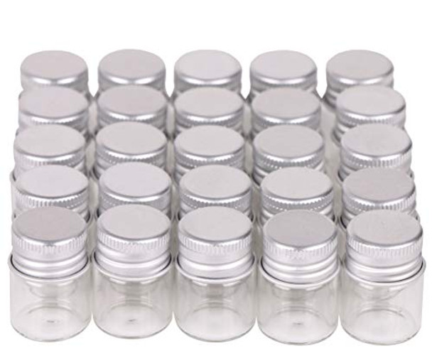 MaxMau 100 Sets Small Glass Bottles with Aluminum Cap Screw Top Lids 5 Milliliter Tiny Vials DIY Art Craft Storage