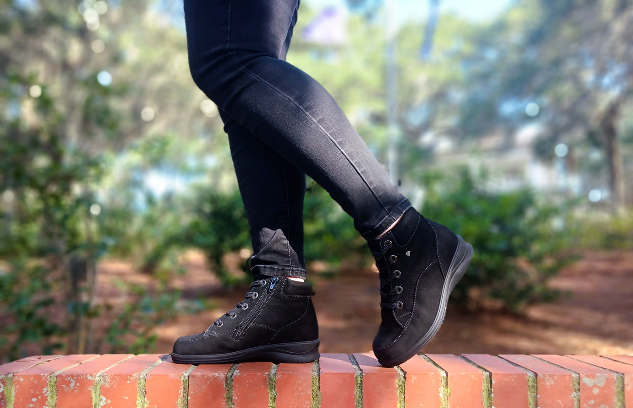 Parsenn - Finn Comfort USA