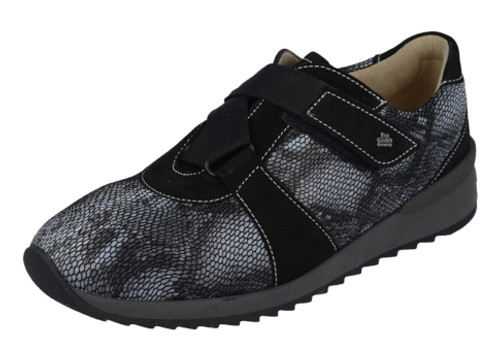 Hasselt Women's Slip-On Comfort Shoe
