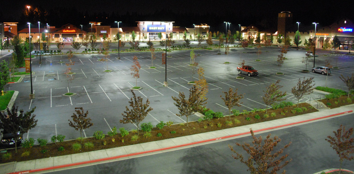 Do You Need to Replace Parking Lot Fixtures for LED Lighting?