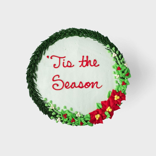 Holiday Wreath Cake view 4