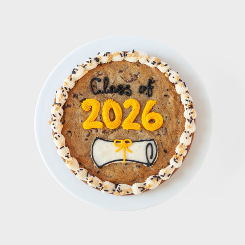 Grad Chocolate Chip Cookie Cake