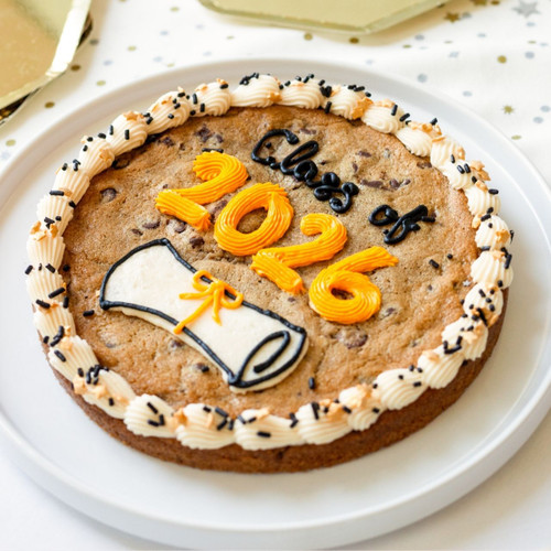 Grad Chocolate Chip Cookie Cake View 2