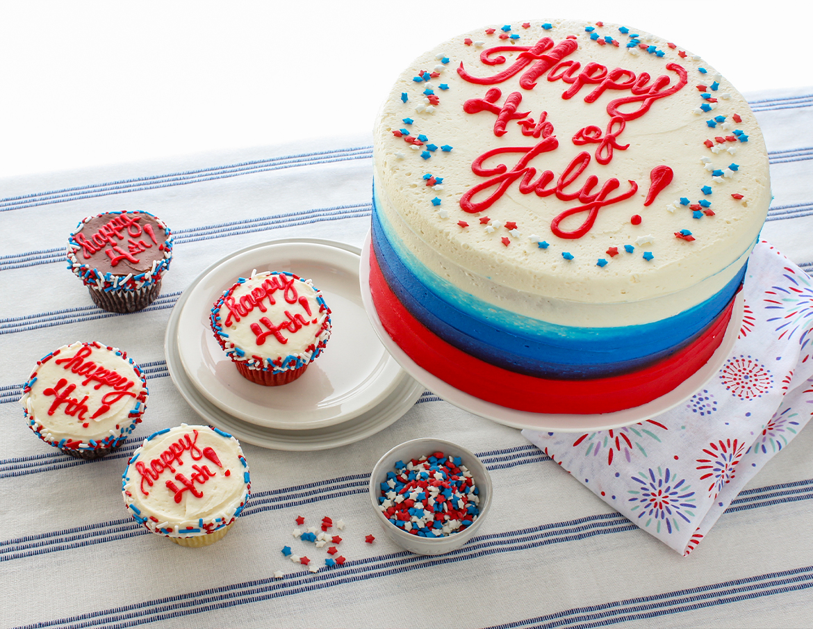 4th of july cake and cupcakes