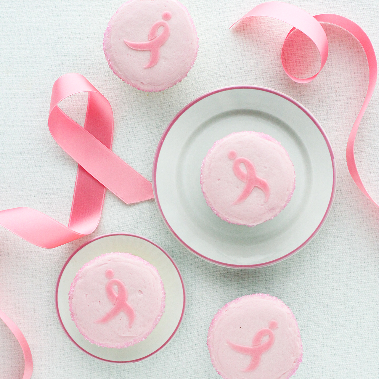 Komen Ribbon Flourless Cupcakes 