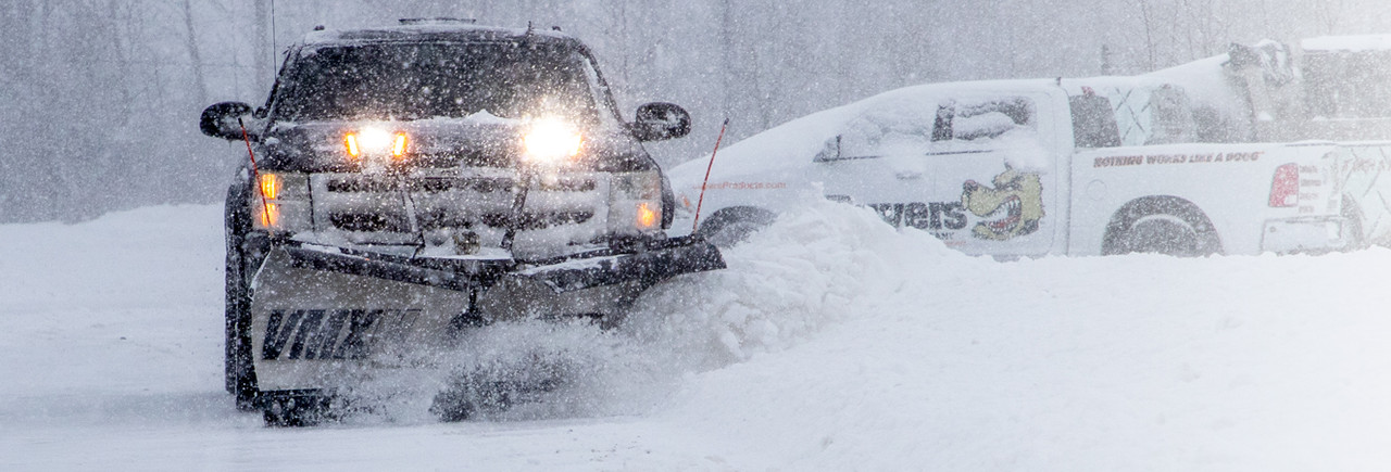 SnowDogg VMXII V Shaped Snow Plow Kit | Rapid Link, V-Blade