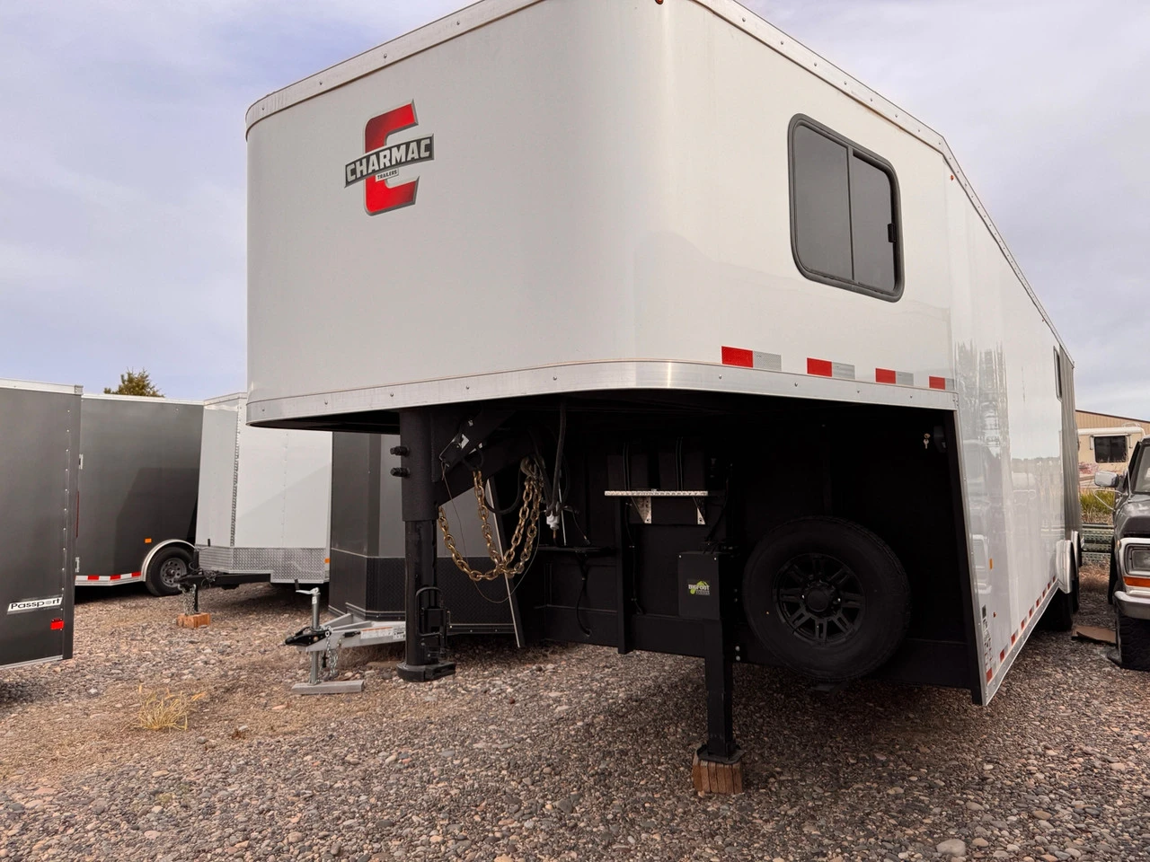 Charmac Trailers 2025 CARGO MOTO 28' Powersports Trailer | Tandem Axle 14K, Kitchen, Water/Shower, 30 Amp Power Center, Dual Heaters, Hydraulic Jack