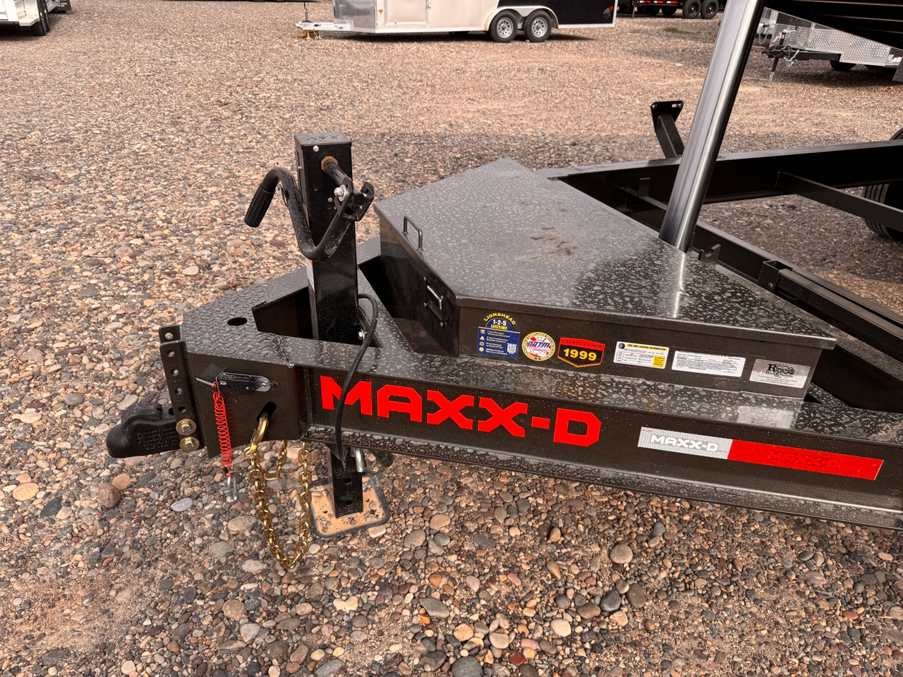 Maxx-D Trailers 2027 2027 83"X16' Telescopic Dump Trailer | Tandem Axle Axle 15.6K | 3' Sides, 15,400 Gvwr, 7Ks W/18Ply, Wireless Remote, 8" I-Beam Frame, Tarp, Rampss