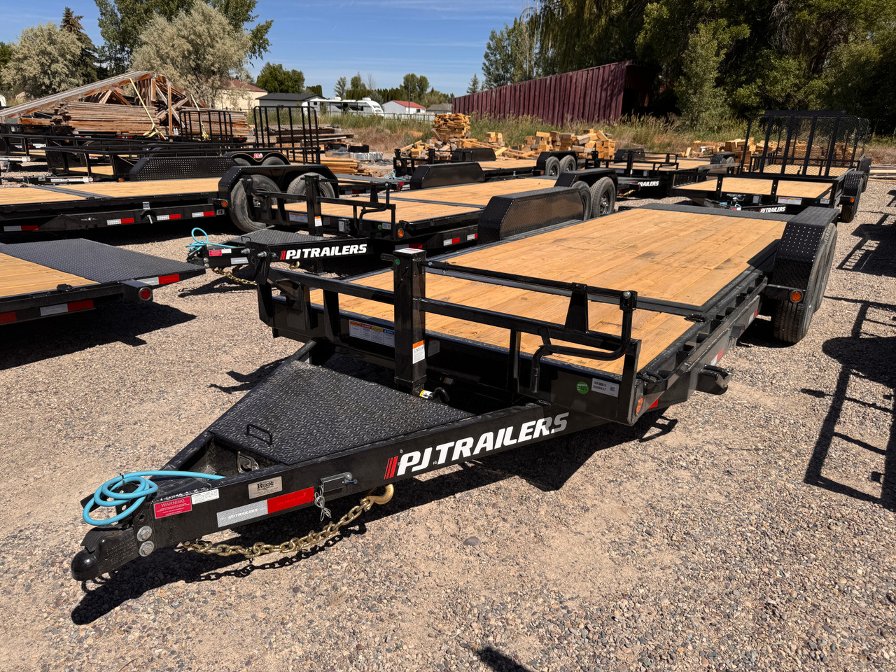 P.J. Trailers 2027 2027 83"X20' Car Hauler Gravity Tilt Trailer | Tandem Axle Axle 14K | (16' Tilt +4' Stationary)  Torsion Axles, 10 Ply, Locking Lid