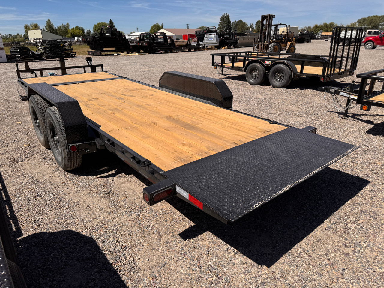 P.J. Trailers 2027 2027 83"X20' Car Hauler Gravity Tilt Trailer | Tandem Axle Axle 14K | (16' Tilt +4' Stationary)  Torsion Axles, 10 Ply, Locking Lid