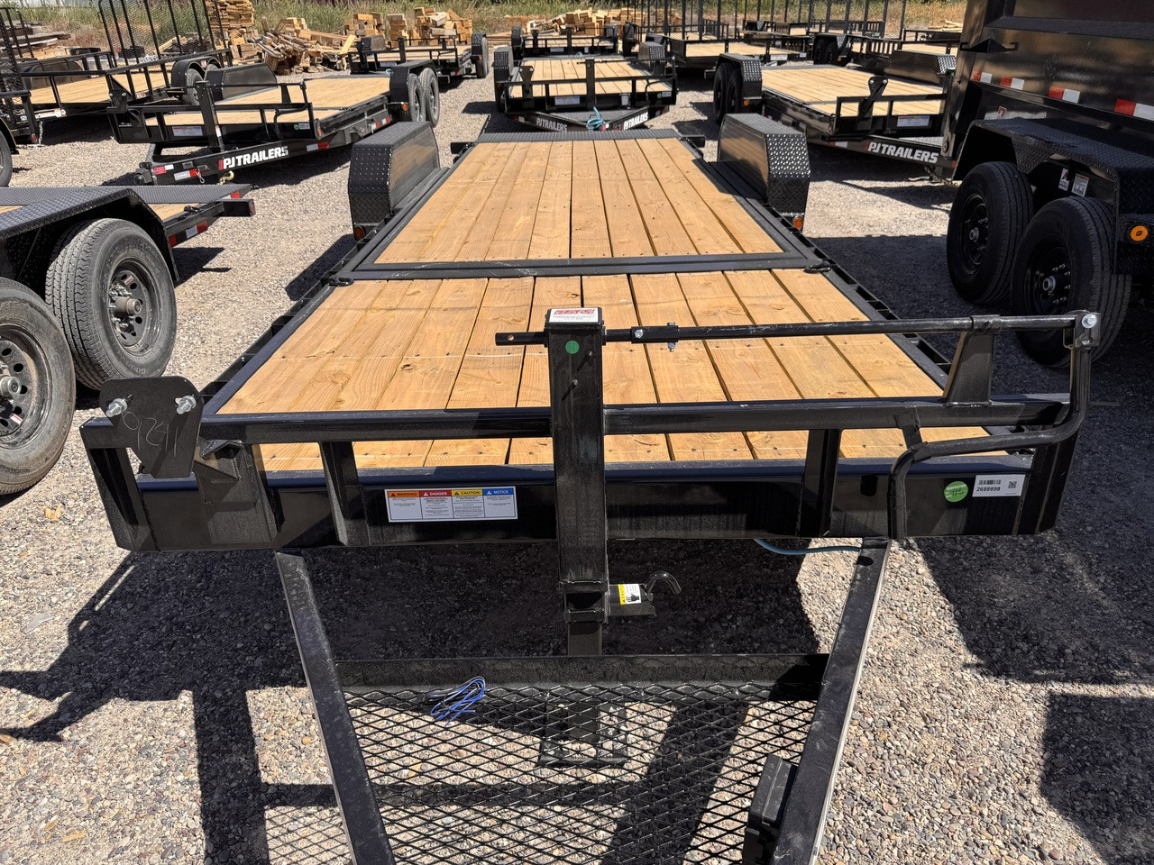 P.J. Trailers 2027 2027 83"X22' Car Hauler Gravity Tilt Trailer | Tandem Axle Axle 14K | (16' Tilt +4' Stationary)  Torsion Axles
