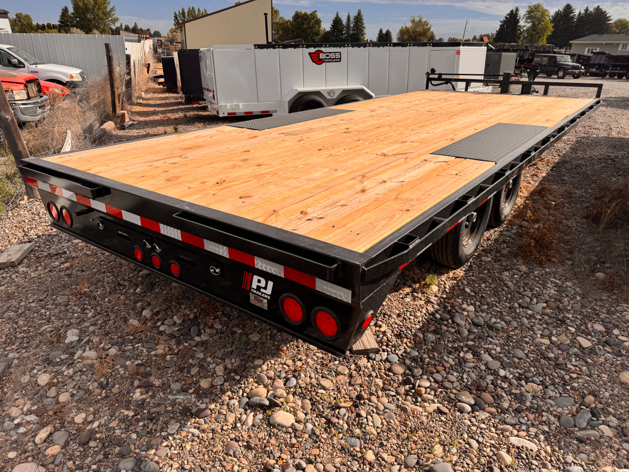 P.J. Trailers 2027 2027 240" Deckover Flatbed | Tandem Axle Axle 14K | Straight Deck, 14K