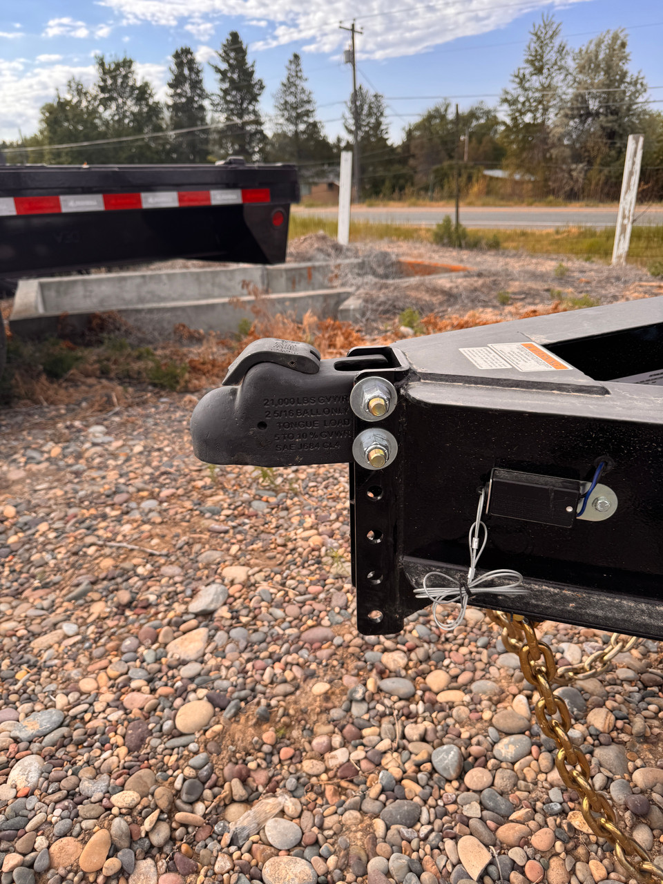 P.J. Trailers 2027 2027 288" Deckover Flatbed | Tandem Axle Axle 14K | Straight Deck, 14K
