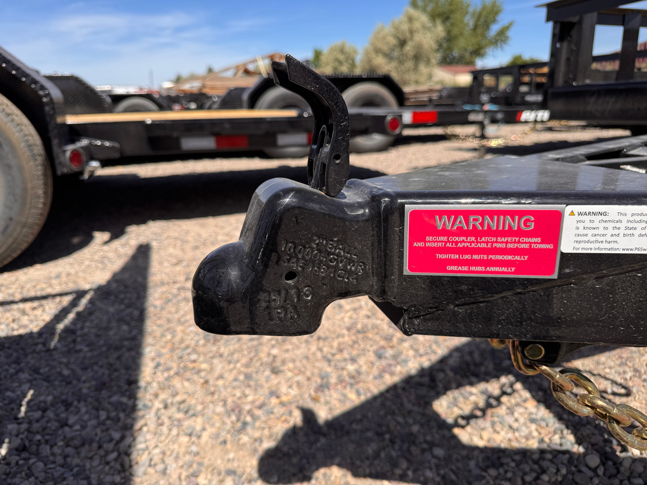 P.J. Trailers 2027 2027 83"X20' Utility Trailer | Tandem Axle Axle | ATV Side Load, Straightdeck W/4' Spring Assisted Rear Ramp