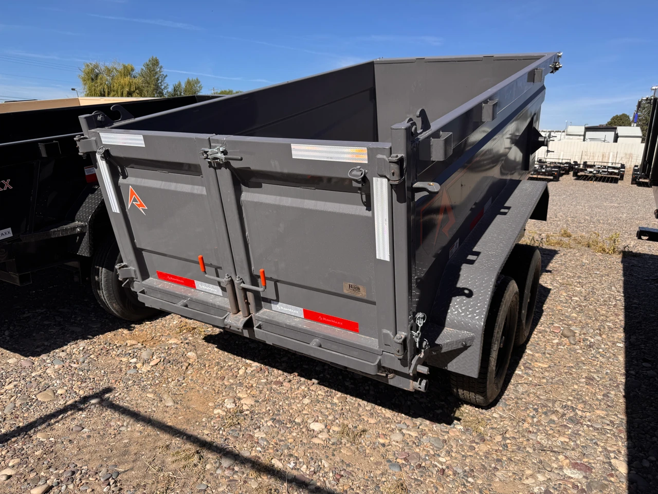 Raw Maxx Trailers 2026 2026 60"X10' Scissor Dump Trailer | Tandem Axle Axle 10K | 32" Sides, 10 Guage Floor, 10K