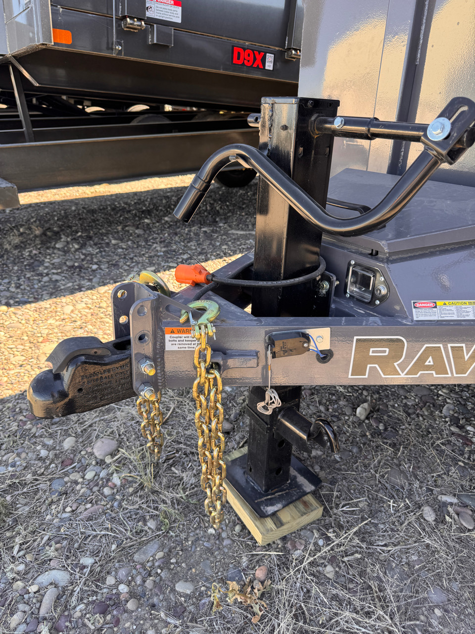 Raw Maxx Trailers 2026 2026 60"X10' Scissor Dump Trailer | Tandem Axle Axle 10K | 32" Sides, 10 Guage Floor, 10K