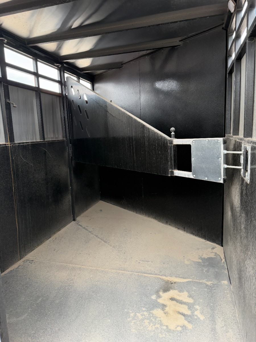 Triple C Trailers 2024 2024 Horse Trailer | Tandem Axle Axle 14K | 2H Sawtooth, Swingout Saddle Rack, Door Organizer, Ext Load Lights, Spare (Charmac Logo)
