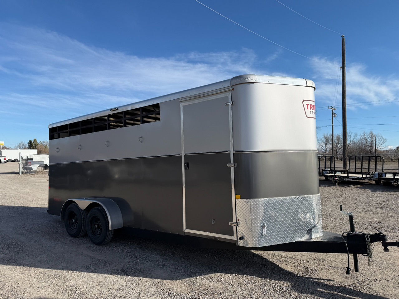 Triple C Trailers 2025 2025 Horse Trailer | Tandem Axle Axle | 4 Horse Sawtooth Plus, Water Tank, Spare, Swingout Saddle, Door Organizer, Load Lights