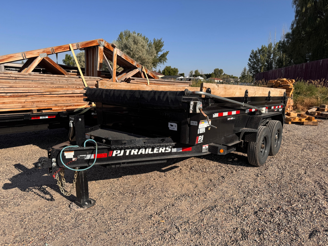 P.J. Trailers 2025 83"X14' Dump Trailer | Tandem Axle Axle 14K, Tarp Kit, XL Tongue Storage Box, Hydraulic Jack, Slide In Ramps, Rear Support Stands, 2 Way Spreader Gate