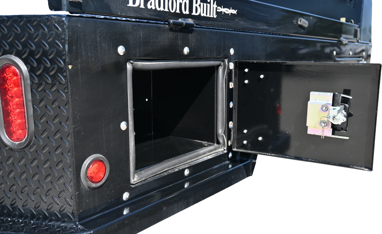 Bradford 4-Box Utility Pickup Flatbed | Multiple Bed Sizes