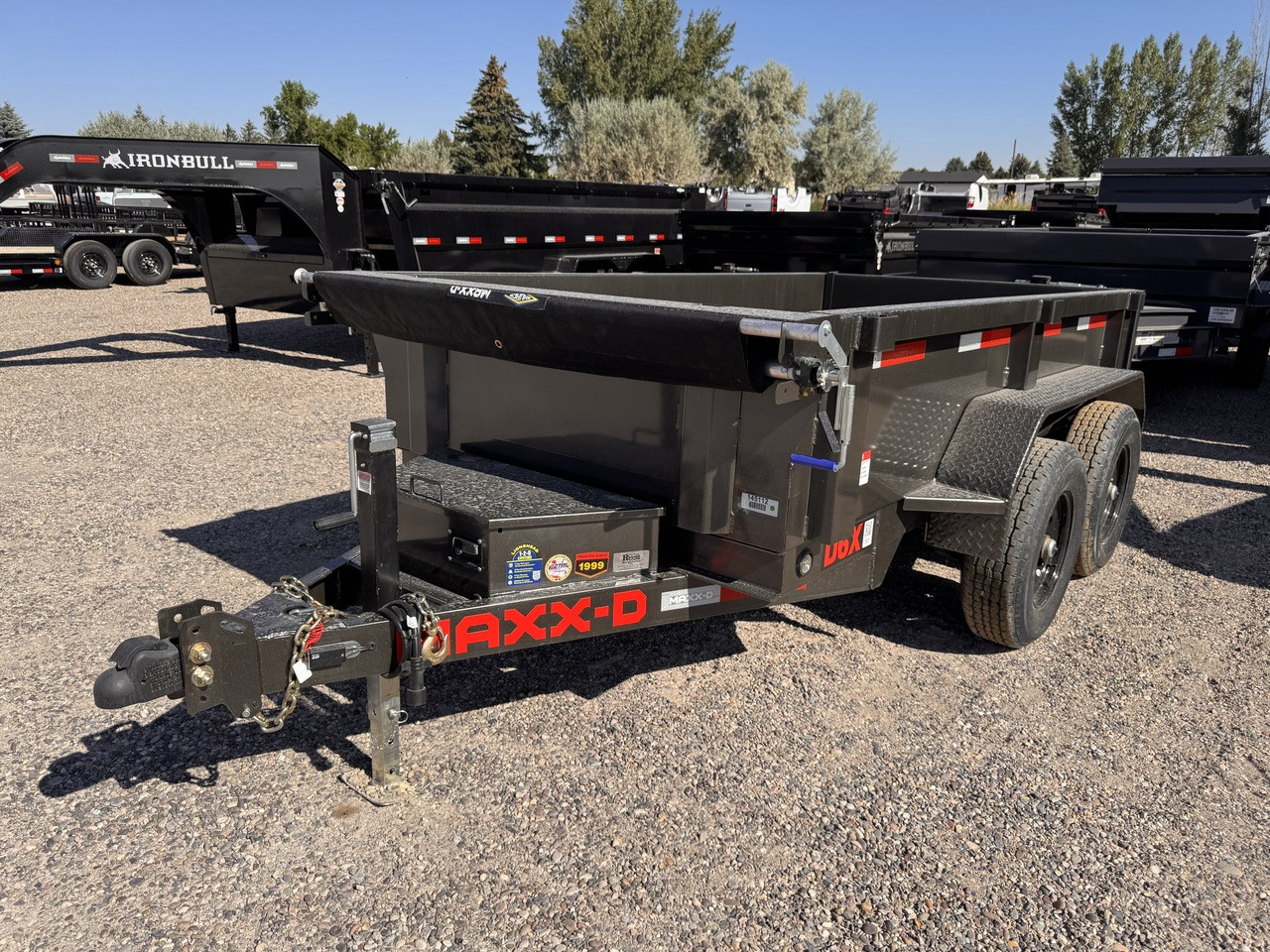 Maxx-D Trailers 2027 D6B 60"X10' Single Ram Dump Trailer | Tandem Axle Axle 9.99K, 18" Solid Sides, Slide In Ramps, Side Swing Gate, Tarp Kit