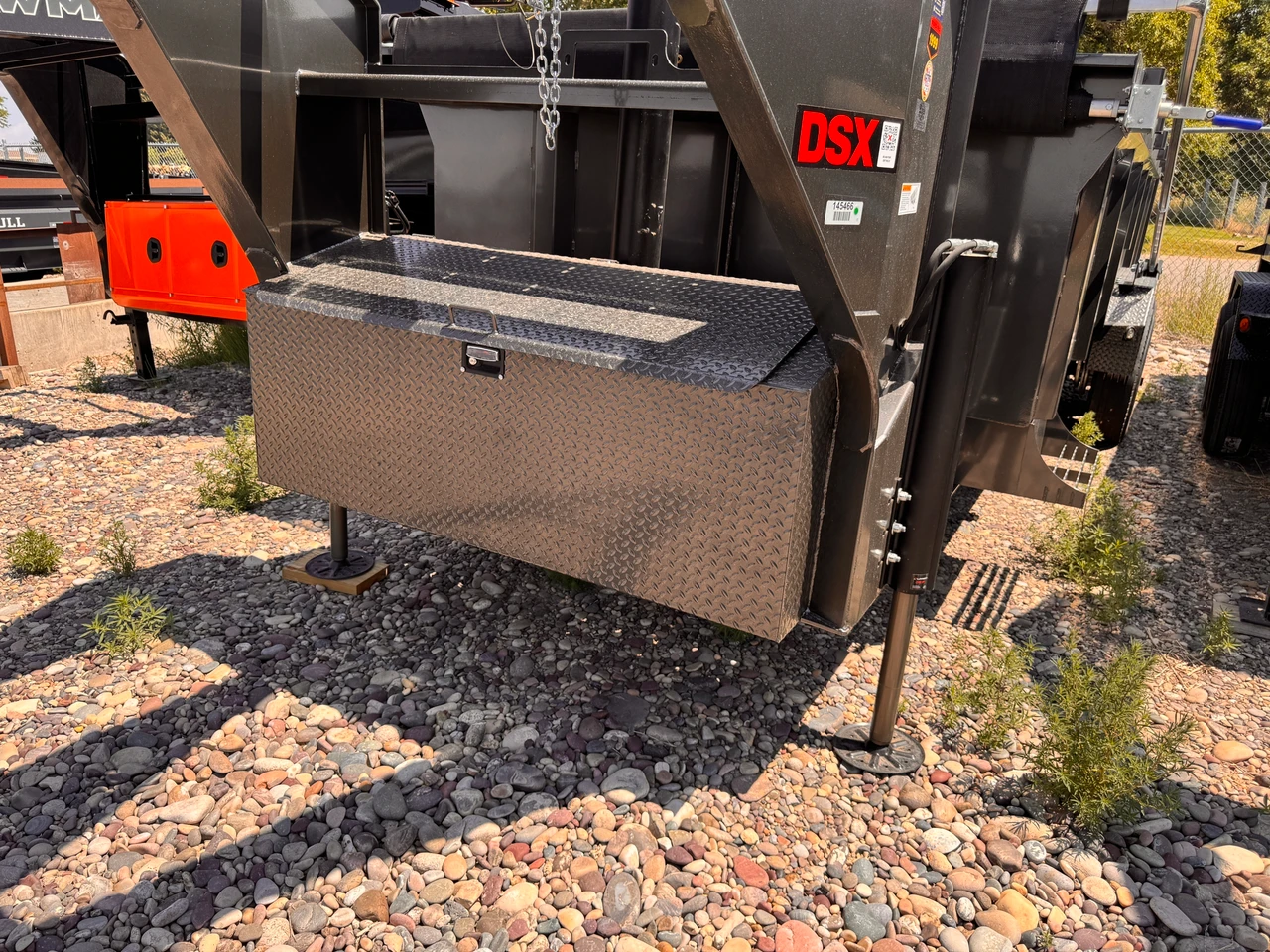 Maxx-D Trailers 2027 DSX 83"X20' Heavy Duty Telescopic Dump Trailer | Tandem Axle 24K, Hydraulic Jacks, Tarp Kit, Wireless Remote, Rear Support Jack Stands, Electric/Hydraulic Brake Axles